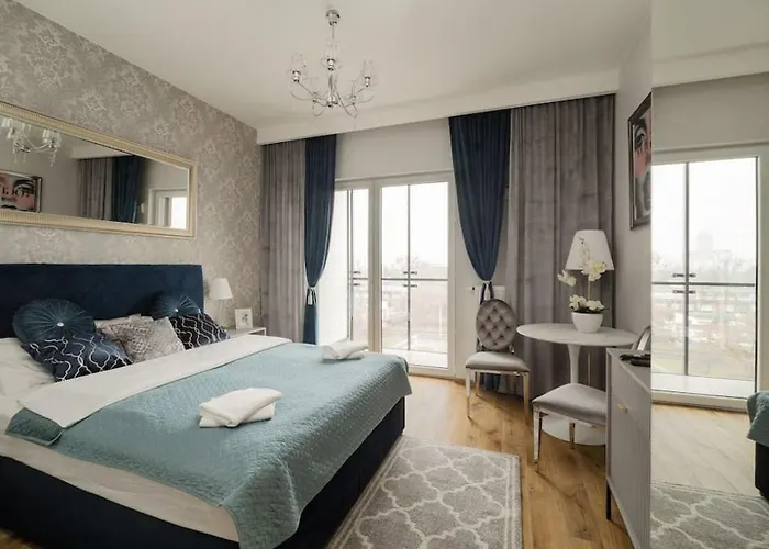 Prymasa Tysiaclecia 83a Center View By Perfect شقة *