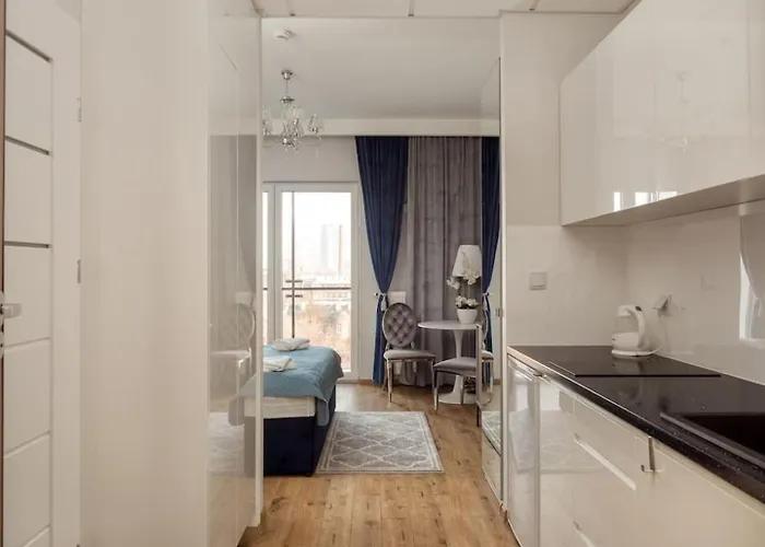 Prymasa Tysiaclecia 83a Center View By Perfect شقة *