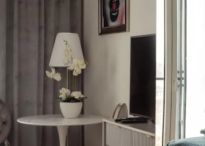 شقة Prymasa Tysiaclecia 83a Center View By Perfect