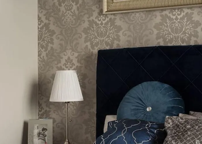 Prymasa Tysiaclecia 83a Center View By Perfect * وارسو