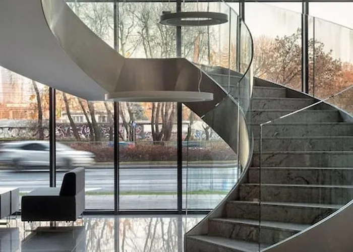 Prymasa Tysiaclecia 83a Center View By Perfect *