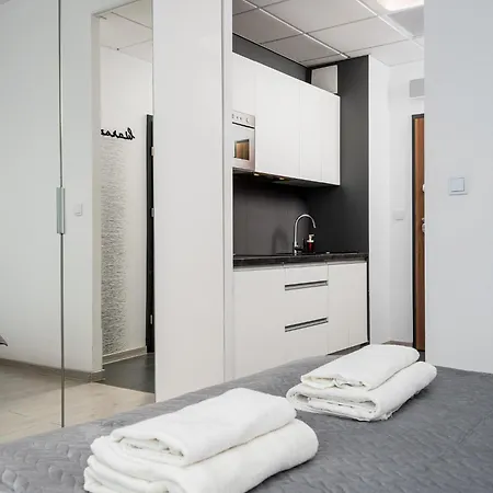 Prymasa Tysiaclecia 83a Center View By Perfect *