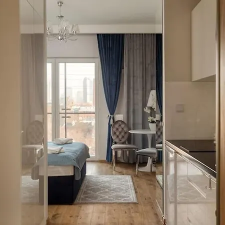 Prymasa Tysiaclecia 83a Center View By Perfect *