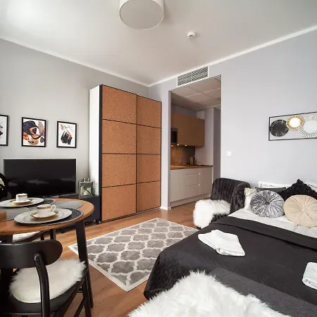 Prymasa Tysiaclecia 83a Center View By Perfect Appartement *